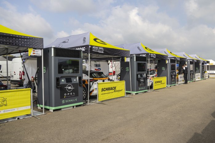 InnovativNeueLadeinfrastrukturfrADACOpelElectricRallyCup.jpg