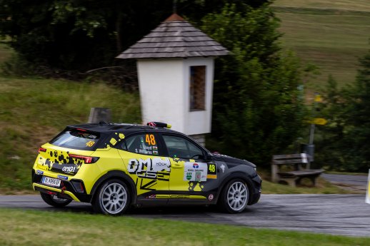 opel-mokka-gse-rally-mischt-bei-der-rallye-weiz-die-allrad-konkurrenz-auf (8).jpg