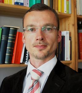 Dr. Georg Raatz