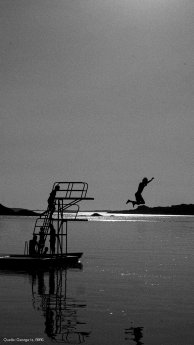 Sprung_ins_Wasser.jpg