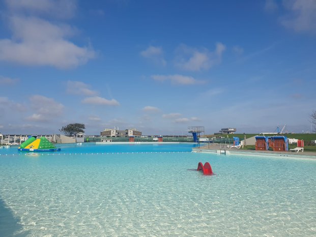 Meerwasser-Freibad-Dornumersiel.jpg