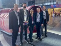 Prof. Dr. Knut Kröger, Prof. Dr. Lion Shahab, Bürgermeisterin Bettina Lisbach, Prof. Dr. Martin Storck, Prof. Dr. Sebastian Debus (v. l. n. r.) beim 5. Karlsruher Präventionsgespräch in der Messe Karlsruhe