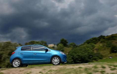 Mitsubishi Space Star auch im Juli die Nummer 1