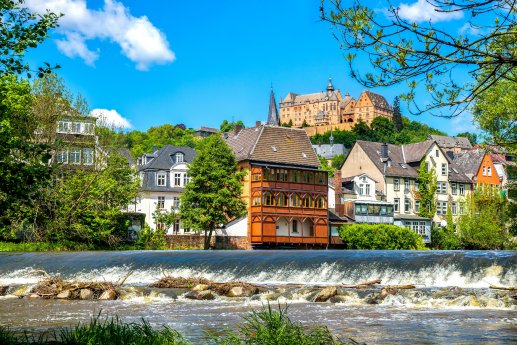 Blick_aufs_Schloss_v~LA VITA Marburg.jpg