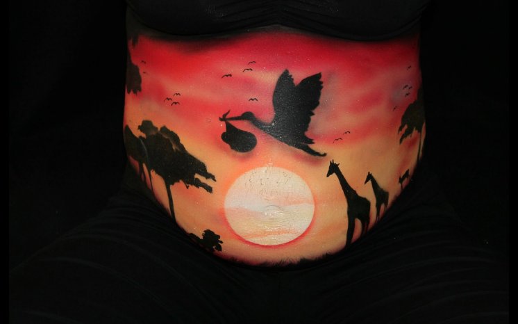 Bild2 PM_Bodypainting Unterwasserwesen + Babybauch_Foto Mirko Gerwenat.png