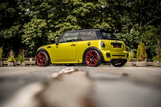 Mini Cooper S Barracuda Shoxx Bild 14.jpg