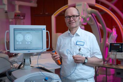 Dr. Keuser