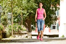 Freizeitclogs bieten den Füßen maximalen Komfort und entlasten den Rücken. (Bild: AGR/chung shi)