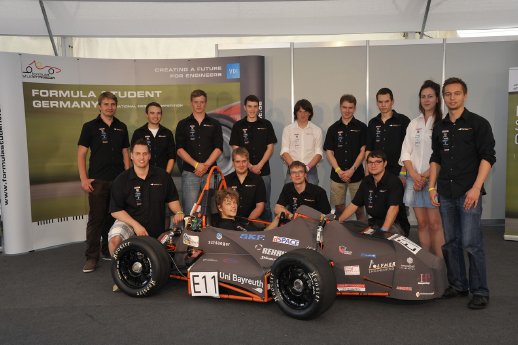 Elefant-Racing-2011-Hockenheim-Team.jpg