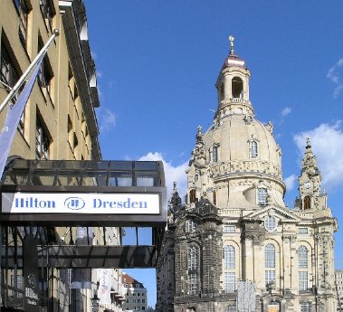 Hilton Dresden Exterior.jpg