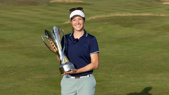 25-08-11 Laura Fünfstück gewinnt die PIF London Championship_.jpg