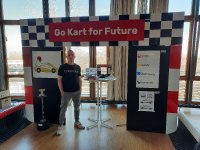 Drei Menschen, drei Geschichten: Tobias Ehret, Enes Bayar und Dominik Petry jeweils mit ihren Meisterstücken. Sie sind drei von insgesamt acht Teilnehmenden des Meistervorbereitungskurses der Fahrzeuglackierer in der Bildungsakademie der Handwerkskammer Mannheim Rhein-Neckar-Odenwald, die allesamt die Meisterprüfung erfolgreich bestanden  - Dominik Petry  / Fotos: Handwerkskammer