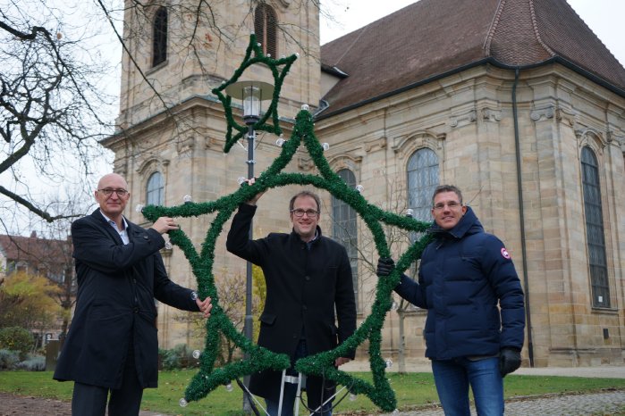 Weihnachtsbeleuchtung am Bohlenplatz (c) CM Oliver Timmermann.jpg