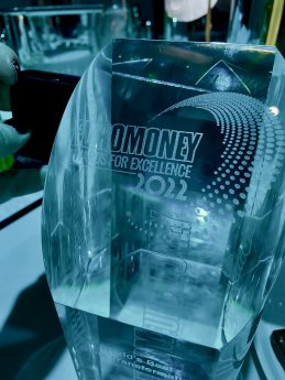 HCOB wins Euromoney World's best Bank Transformation Award.jpg