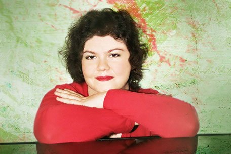 Ana Mirabela Dina (2).jpg