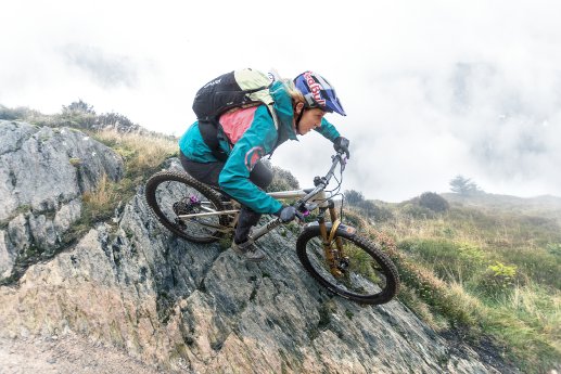 Bike_Hiline_Sideshot-12_Shift_25.png