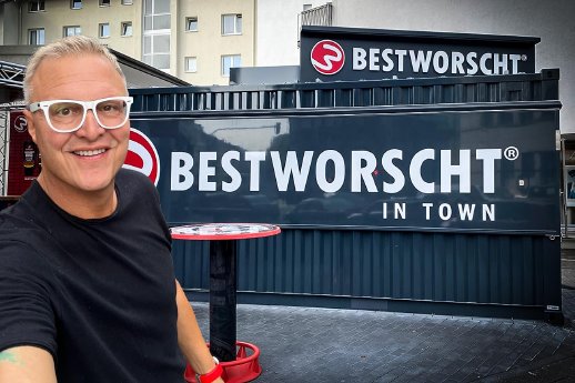 intro-bild-lars-obendorfer-container.jpg