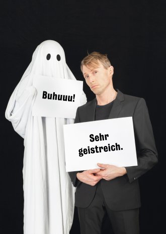 Jenseitig-Pressefoto_hoch.jpg