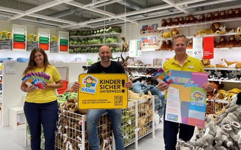 Karlsruher Kinder mit der Notinsel und dem Notinsel-Schulplaner sicher durch das nächste Schuljahr