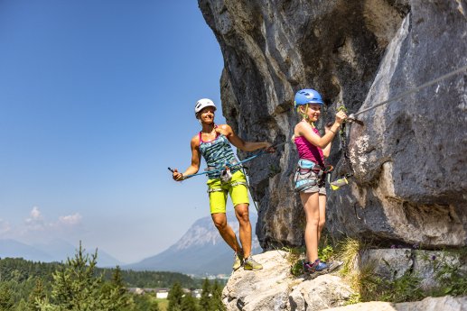 Region Villach Tourismus_Klettern_Kanzianiberg_Familie 1_Franz Gerdl.jpg