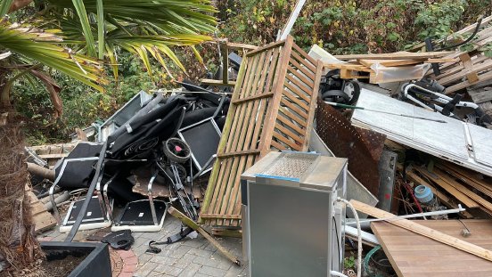 Auto verschrotten Köln & Schrott entsorgen Köln – Ihr zuverlässiger Servicepartner.jpg