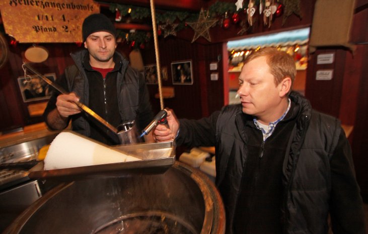 Bernhard Kracke jr Feuerzangenbowle.jpg