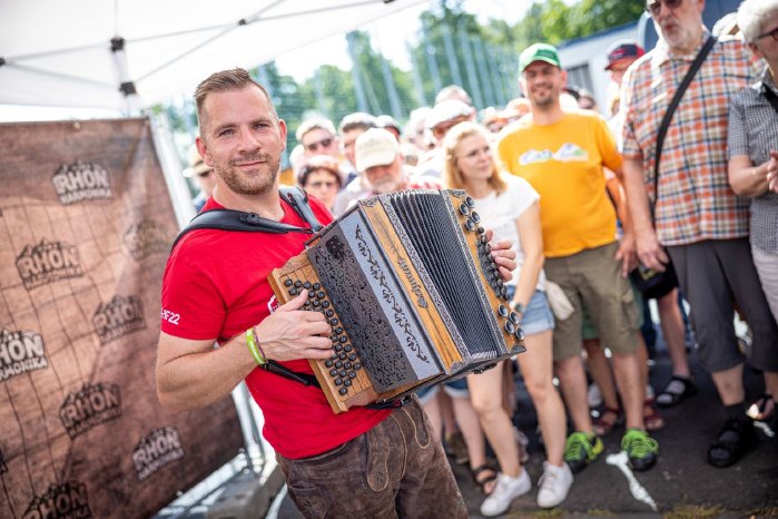 Rhön-Harmonika-Fest_AdrianKehr_Presse.jpg