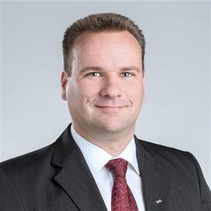 1_Matthias Ripke_Absolvent des Schwerpunkts Unternehmensführung_Finanzmanagement im MBA-Fernstud.jpg