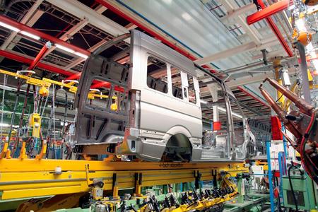 Mercedes Benz Werk Dusseldorf Verbucht Gutes Jahr 2011 Daimler Ag Pressemitteilung Lifepr