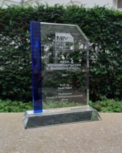 MIV-Milch-Innovationspreis-2021-240x300.jpg
