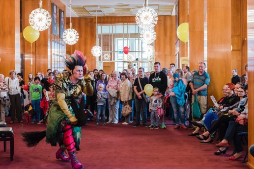 Spielzeit-Eröffnungsfest©Kirsten Nijhof.jpg