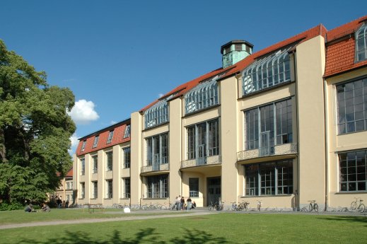 Bauhaus-Universität, Hauptgebäude Foto Bauhaus-Universität.jpg
