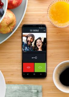 Die Siedle App macht das Smartphone zum bequemen Türöffner – für einen entspannten Sonntags-Brunch