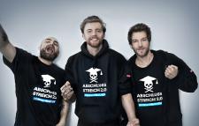 Die YouTube-Stars Cengiz Dogrul, Andre Schiebler und Jan Meyer (v.li.n.re.) alias ApeCrime sind die Experten in Sachen Streiche. Gemeinsam mit dem Handwerk unterstützen Sie dieses Jahr eine Schulklasse bei ihrem Abschluss-Streich / Foto: handwerk.de