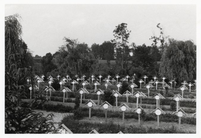 Wawrzik - Friedhof 3.jpg