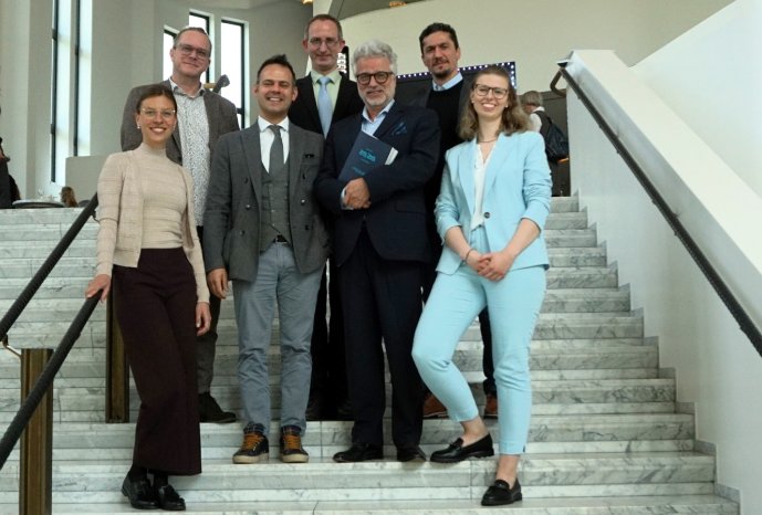 Präsentation der Spielzeit 2025-2026 des Aalto-Theaters.jpg