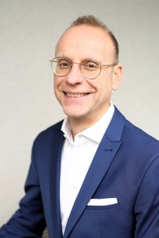 Prof. Dr. Elmar Günther, FB  Marketing und Personalmanagement.JPG