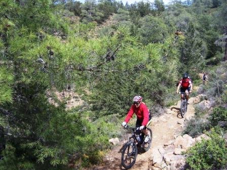 Zypern_Cyprus_Villages_Mountainbike_klein.JPG