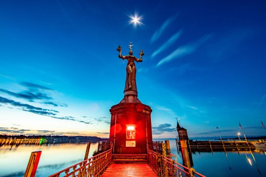 Konstanz-Imperia-Light-Painting-Nacht-07_Copyright_MTK-Achim-Mende.jpg