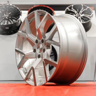 WELTPREMIERE auf der Essen Motor Show: Barracuda Tzunamee EVO