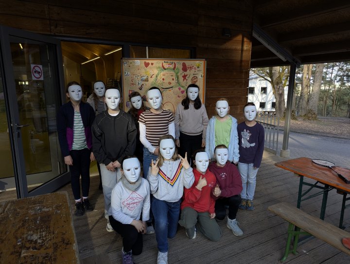 Stärkung statt Angst: Zwei erfolgreiche Selbstbehauptungs- und Selbstverteidigungskurse für Mädchen im Kreisjugendheim in Landenhausen