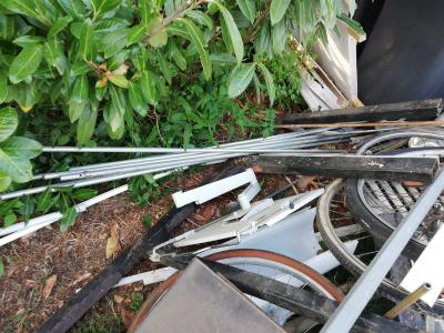Mobile Schrotthändler fahrend unterwegs in Schwerte