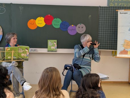 2025_11-21_Omas for Future_Vorlesen in Dornhan.jpg