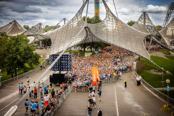 0716_B2Run_Muenchen_kl_Schuetze_290.jpg