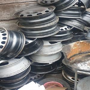 Mit der Schrottabholung Mülheim an der Ruhr : Wir holen Metalle direkt vor Ort