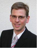 Dr. Holger Becker leitet die BA Karlsruhe.jpg