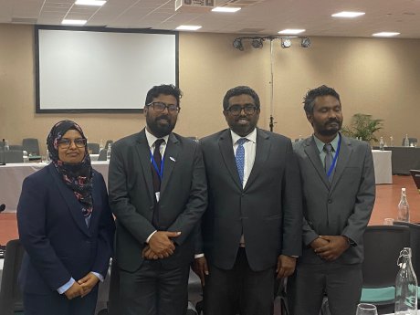 Delegation der Malediven bei der Jahrestagung der IOTC auf La Reunion.jpg