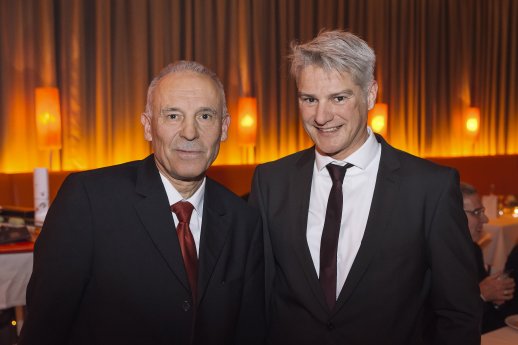 Der scheidende VRS-Geschäftsführer Dr. Wilhelm Schmidt-Freitag (li.) und sein Nachfolger Michael.jpg