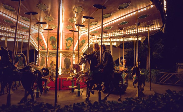 WL - Attracties in Wunderland.jpg