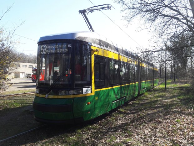 2020-03-25_SRS_Neubautriebwagen Artic-Tram 53.jpg